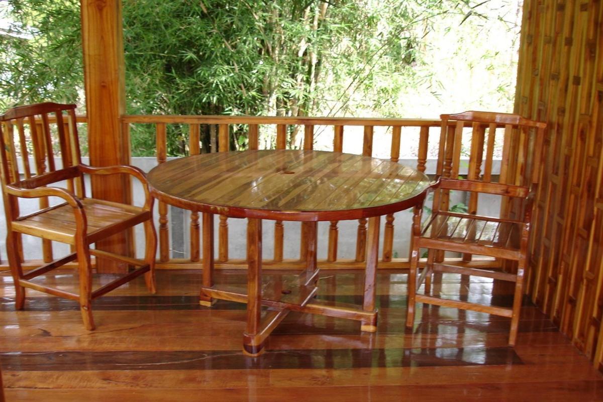 Home Stay Stc Bed And Breakfast Udon Thani Eksteriør bilde