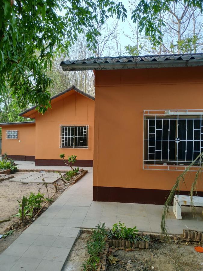 Home Stay Stc Bed And Breakfast Udon Thani Eksteriør bilde