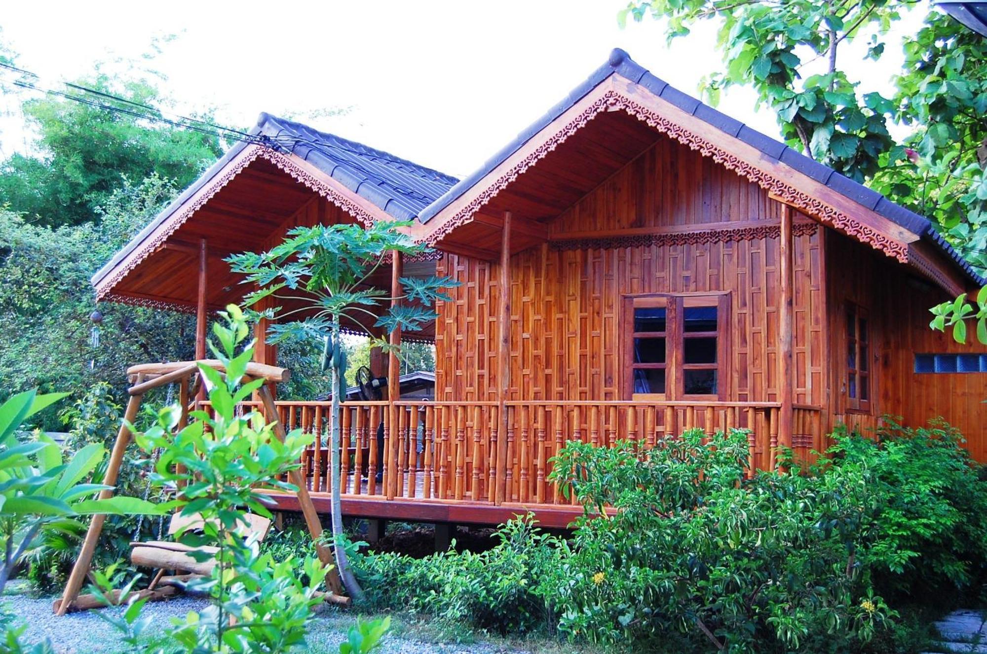 Home Stay Stc Bed And Breakfast Udon Thani Eksteriør bilde
