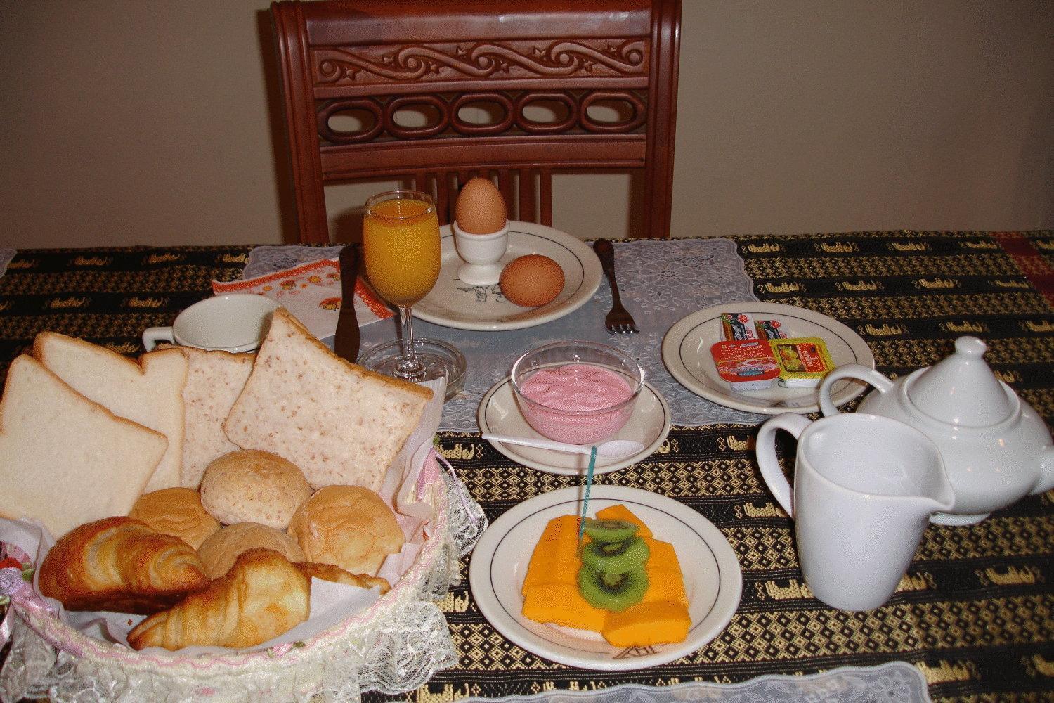 Home Stay Stc Bed And Breakfast Udon Thani Eksteriør bilde
